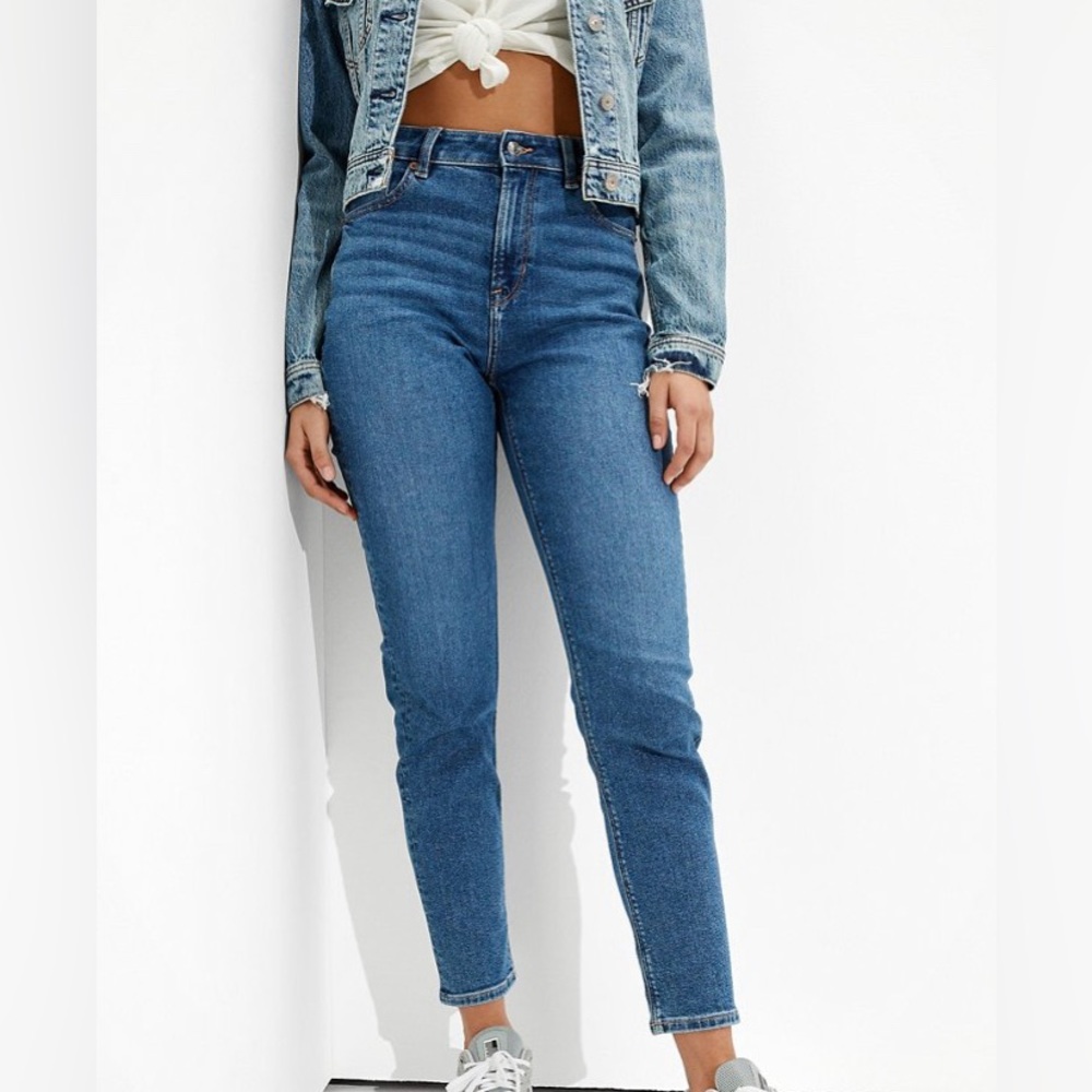 Aerie Stretch Classic Blue Mom Jean High Rise